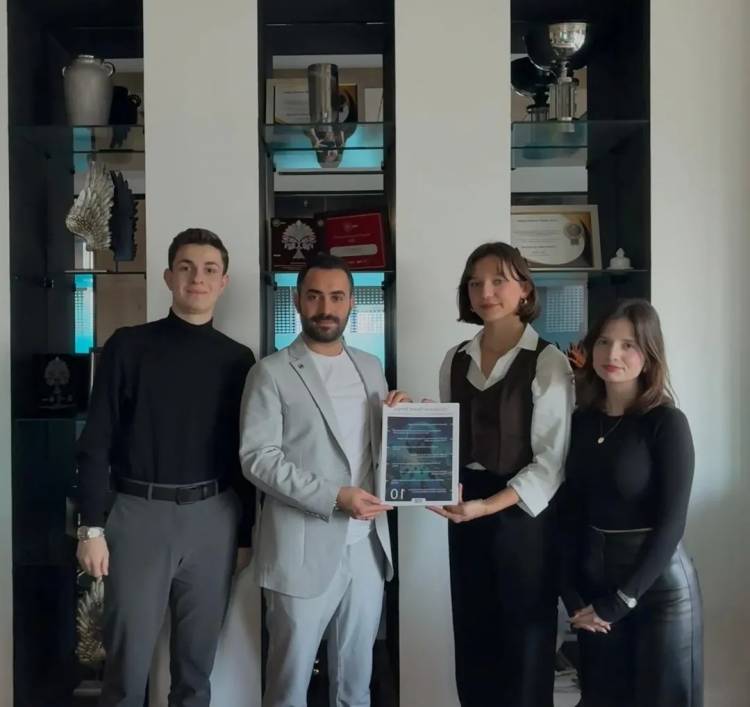 Dergi Röportajımız