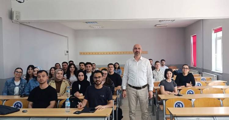 EMMC Consulting firmasının kurucusu Mağruf Çolakoğlu bu hafta Küresel Tedarik Zinciri Yönetimi dersinde konuğumuzdu.